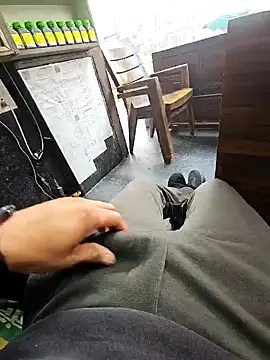 pyasevickybabu563 online show from December 16, 5:47 am