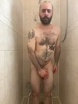 Snapshot of Faded-Solo chatting on October 16, 12:29 am Faded-Solo online show from October 16, 12:29 am