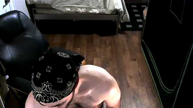 Snapshot of Faded-Solo chatting on January 24, 12:52 am Faded-Solo online show from January 24, 12:52 am