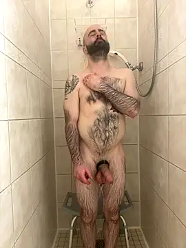 Snapshot of Faded-Solo chatting on October 17, 1:31 am Faded-Solo online show from October 17, 1:31 am