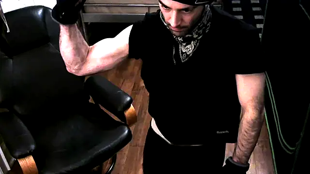Snapshot of Faded-Solo chatting on January 13, 10:56 pm Faded-Solo online show from January 13, 10:56 pm