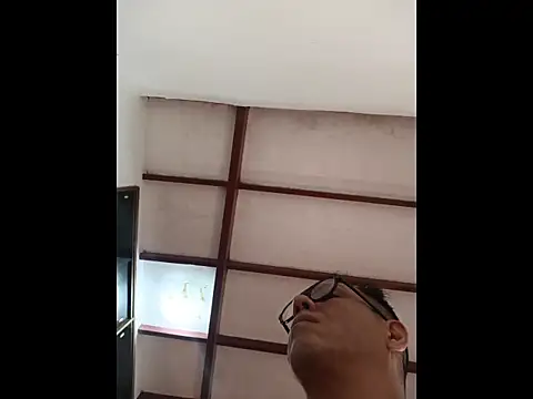 Rocket1978 online show from April 22, 5:29 pm