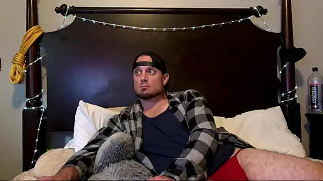 RickeyRidez online show from October 12, 5:40 pm