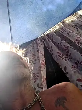 Cloudin around online show from April 1, 3:42 pm