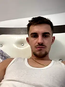 Snapshot of Demonpull69 chatting on October 6, 9:03 am Demonpull69 online show from October 6, 9:03 am