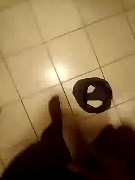 Kwanele854 online show from February 15, 7:17 pm