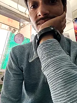 Snapshot of Tarun_0026 chatting on March 22, 5:49 am Tarun 0026 online show from March 22, 5:49 am