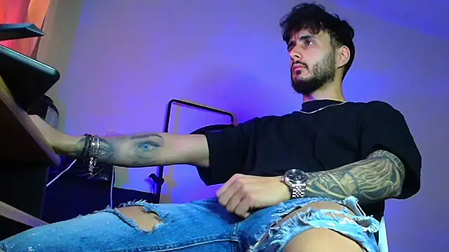 XanderCage99 online show from March 21, 7:01 am