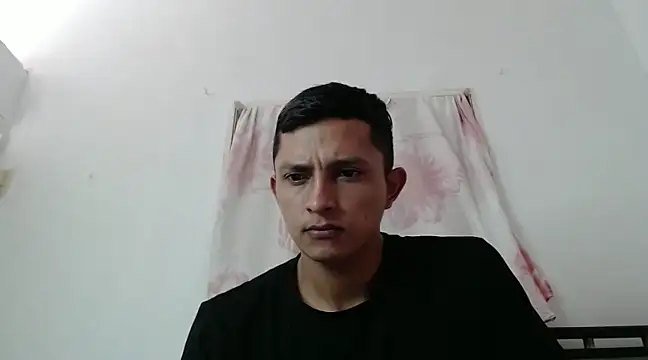 diegojap1105 online show from January 7, 2:16 pm