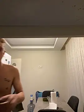 verici34 online show from December 1, 3:04 pm