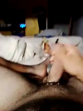 HueingChamber4352 online show from October 18, 7:13 am