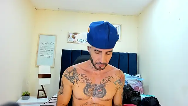 Snapshot of Lancelot_Benwick chatting on September 14, 9:06 pm Lancelot Benwick online show from September 14, 9:06 pm