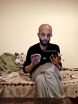 calacalacala online show from October 1, 1:48 pm
