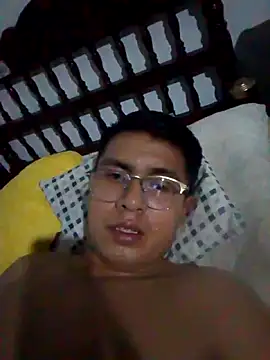 Snapshot of RODRI_POLLADURA chatting on October 27, 2:36 am RODRI POLLADURA online show from October 27, 2:36 am