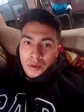 Snapshot of RODRI_POLLADURA chatting on February 18, 2:49 pm RODRI POLLADURA online show from February 18, 2:49 pm