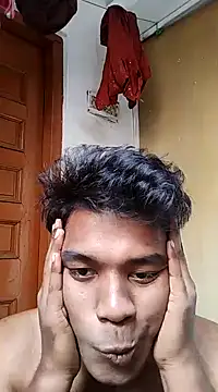 carryneoll8 online show from February 1, 10:05 am