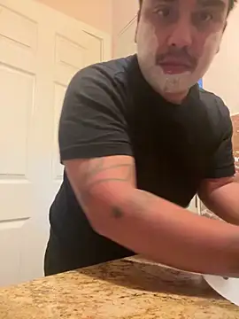 LA cloudzzpnp online show from January 4, 7:03 am