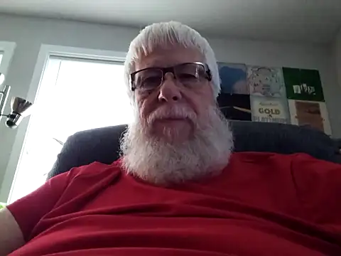 Snapshot of Buzzintx chatting on October 25, 6:53 pm Buzzintx online show from October 25, 6:53 pm