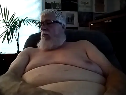 Snapshot of Buzzintx chatting on October 14, 7:54 pm Buzzintx online show from October 14, 7:54 pm