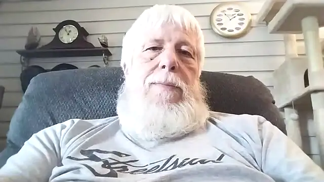 Buzzintx online show from April 20, 6:54 pm