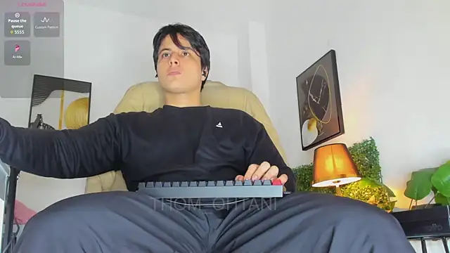 Thom Ohtani online show from April 25, 9:45 pm