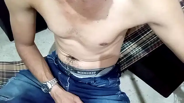 MagrinhoSaradoo online show from April 25, 5:43 pm