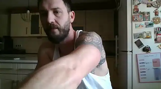 realdilf online show from March 11, 8:09 am