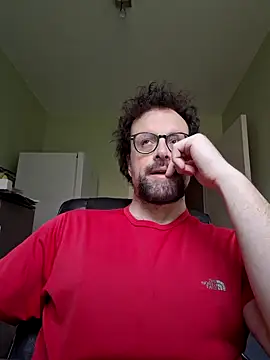 Snapshot of littlehairyman chatting on March 13, 8:15 am littlehairyman online show from March 13, 8:15 am