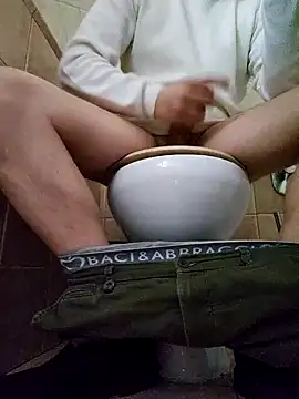 superdick3204 online show from March 18, 2:17 pm