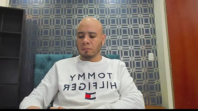 Snapshot of jacob_lewitt chatting on February 22, 6:04 pm jacob lewitt online show from February 22, 6:04 pm
