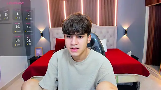 Snapshot of Tommy18__ chatting on September 25, 3:49 am Tommy18 online show from September 25, 3:49 am