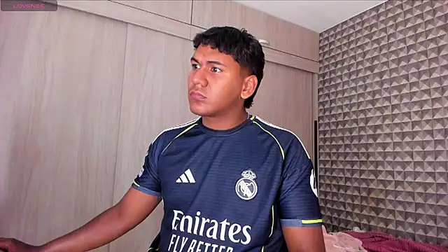 Matias Horny18 online show from April 30, 4:14 pm