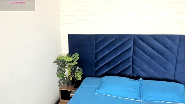 tim  fox online show from March 26, 11:58 am