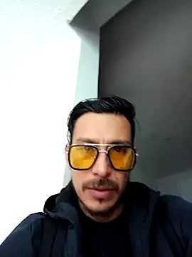 Snapshot of tony-camargo chatting on January 9, 5:00 pm tony-camargo online show from January 9, 5:00 pm
