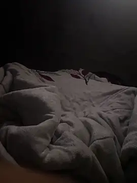 emmarod18 online show from December 17, 8:10 am