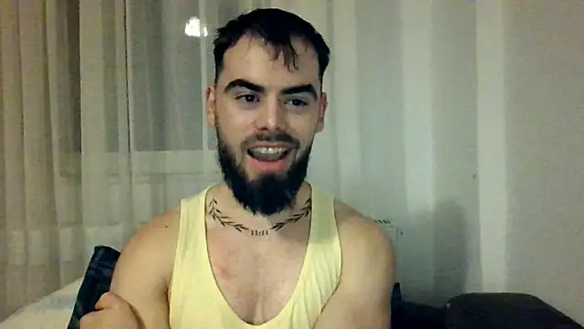 Snapshot of JhonCronos chatting on October 25, 9:38 pm JhonCronos online show from October 25, 9:38 pm