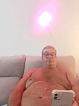 MountJohnXL online show from April 30, 1:23 am