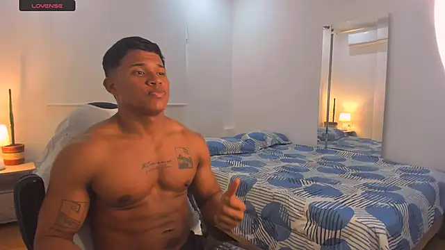 maxsteel177 online show from March 3, 11:12 pm