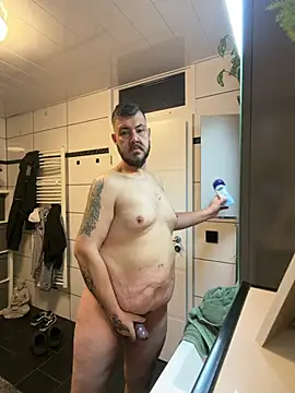 Mike3821 online show from March 18, 4:26 am