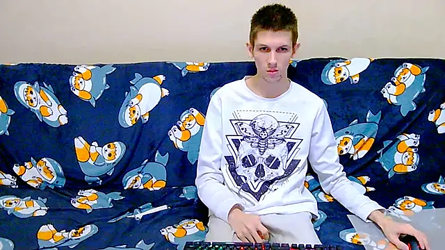 Lester Broo online show from December 15, 10:45 am