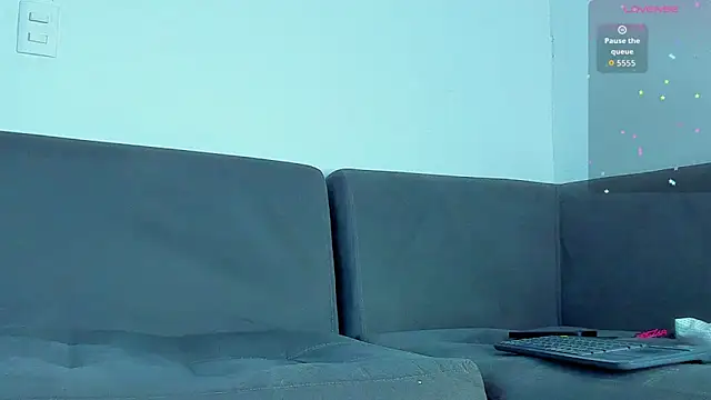 Snapshot of austinoficial chatting on October 17, 12:25 am austinoficial online show from October 17, 12:25 am