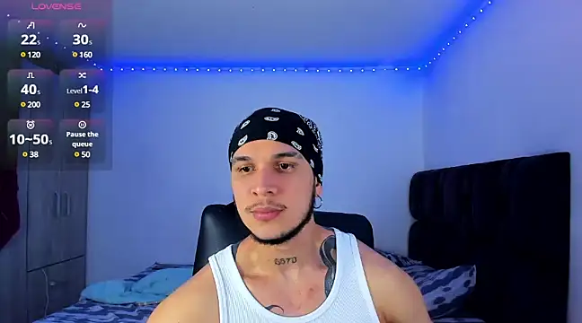 Snapshot of austinoficial chatting on January 21, 11:02 pm austinoficial online show from January 21, 11:02 pm