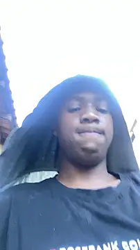 snotLoud online show from February 25, 7:20 am