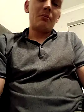 Pleaserteaser69 online show from March 1, 8:10 pm