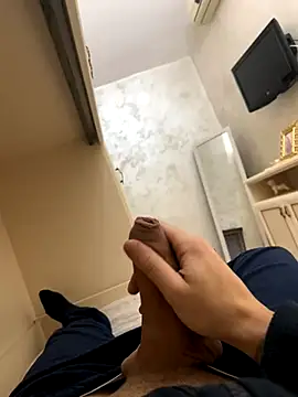 Vincenzosjabcbj online show from October 27, 2:25 am