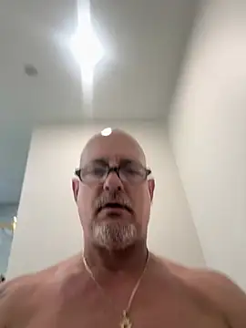 Snapshot of carlospingalinda chatting on March 19, 11:36 pm carlospingalinda online show from March 19, 11:36 pm