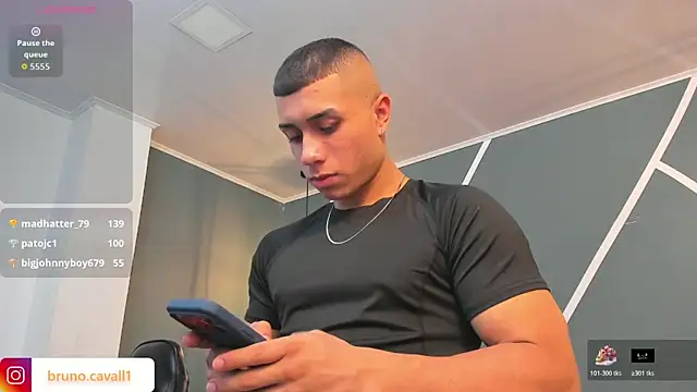 bruno cavalli online show from April 22, 5:40 pm