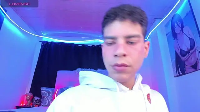 Ethan Boyy online show from April 13, 2:51 pm