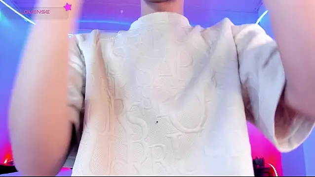 Ethan Boyy online show from April 20, 9:39 pm