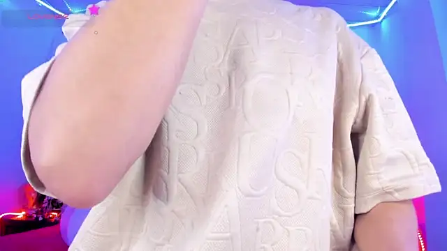 Ethan Boyy online show from April 1, 6:16 pm